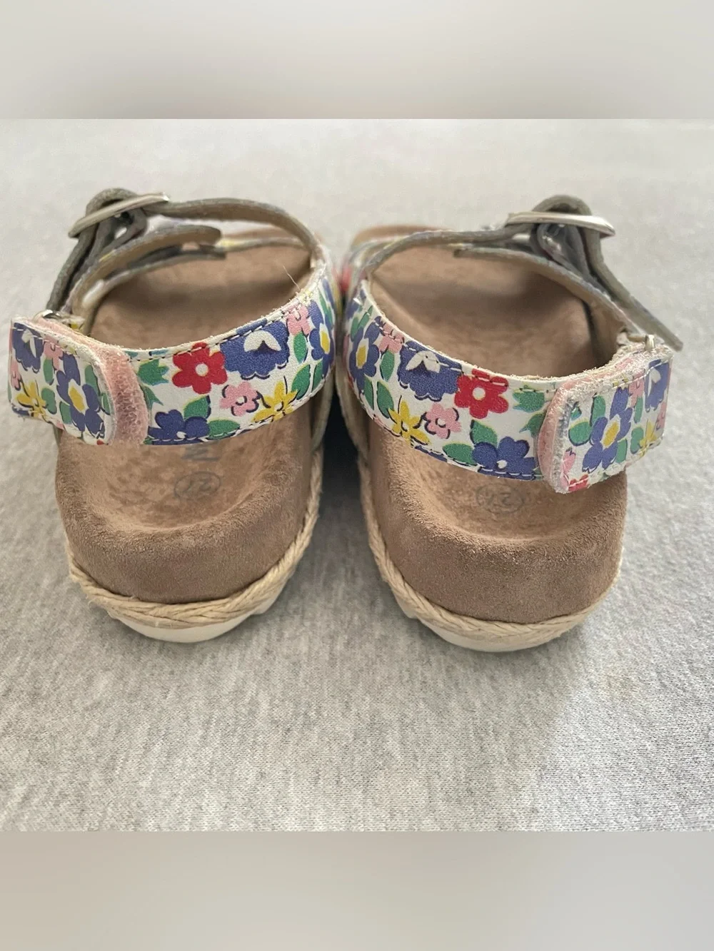 Mini Boden Girls Sz 27 US 10 Multicolored Floral Double-Strap Sandals Hook&Loop